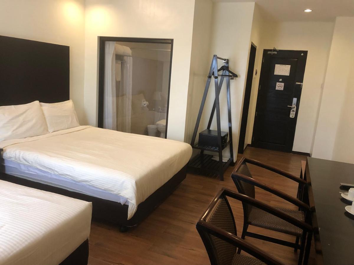 Pina Suites ออร์มอค ภายนอก รูปภาพ
